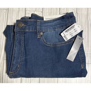 NWT The Perfect Fit Capri 12 Average High Rise‎ Relaxed Fit